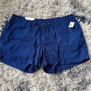 Old Navy Shorts Womens Size 6 Navy Blue Shorts. NWT